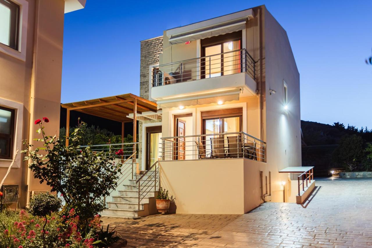 Seaside Getaway - Aelia Villa'S Dreamy Paradise Petalídhion Esterno foto