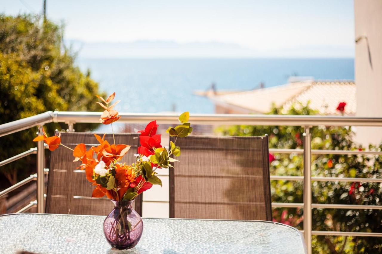 Seaside Getaway - Aelia Villa'S Dreamy Paradise Petalídhion Esterno foto