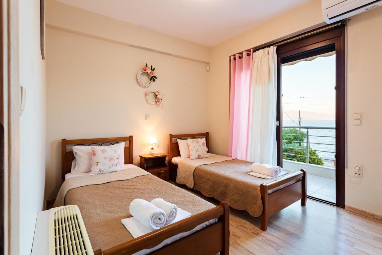 Seaside Getaway - Aelia Villa'S Dreamy Paradise Petalídhion Esterno foto